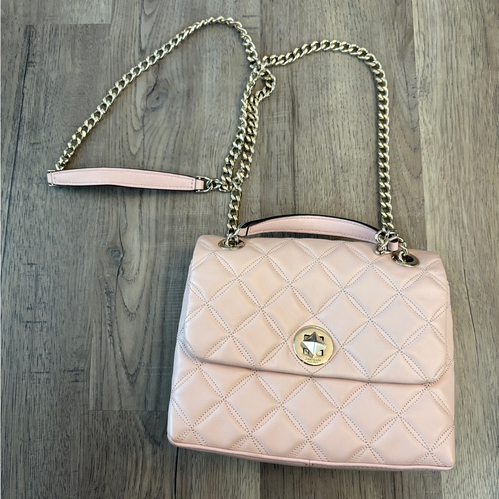 Kate Spade Pink Quilted Purse gold chain excellent!